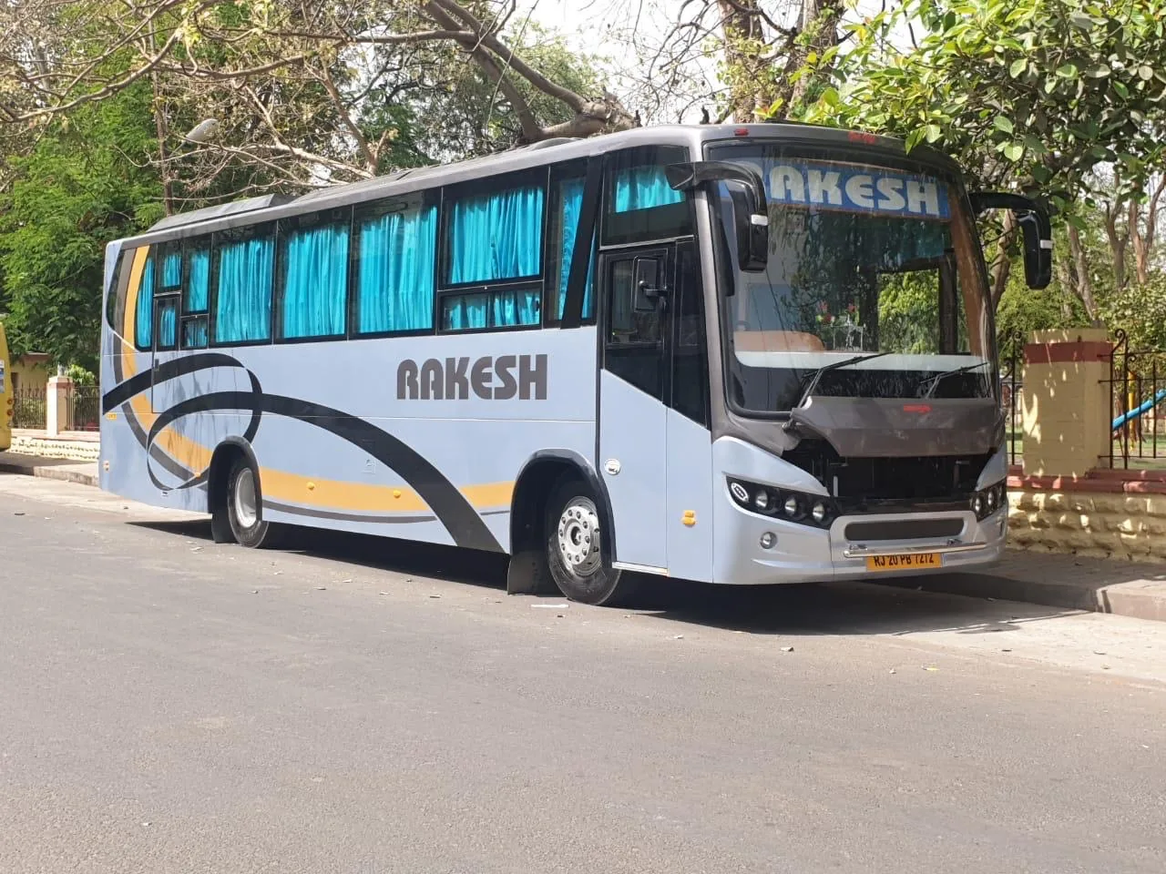 Rakesh Travels bus